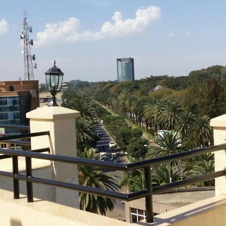 Palm Palace Hotel Bahir Dar Bagian luar foto