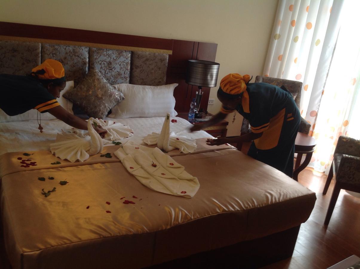 Palm Palace Hotel Bahir Dar Bagian luar foto