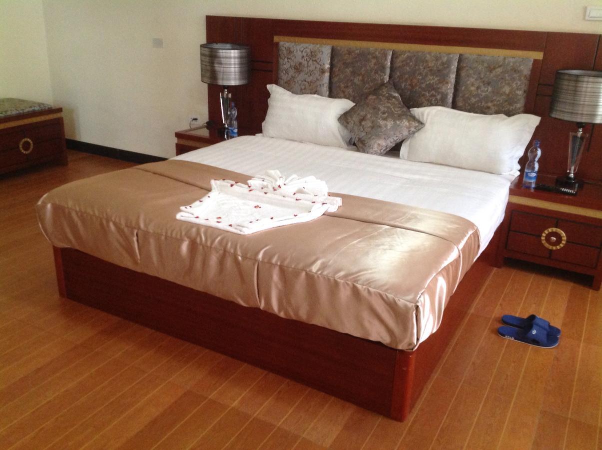 Palm Palace Hotel Bahir Dar Bagian luar foto