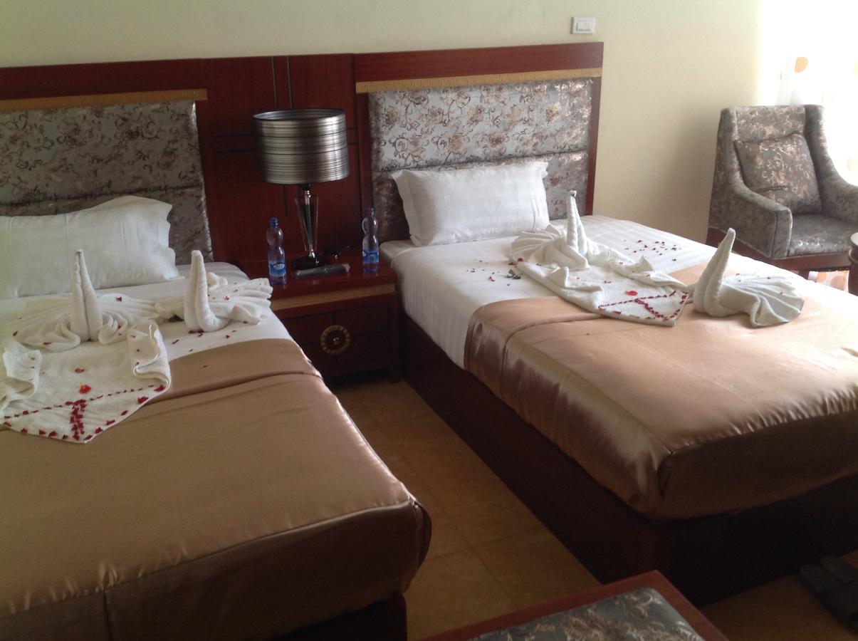 Palm Palace Hotel Bahir Dar Bagian luar foto