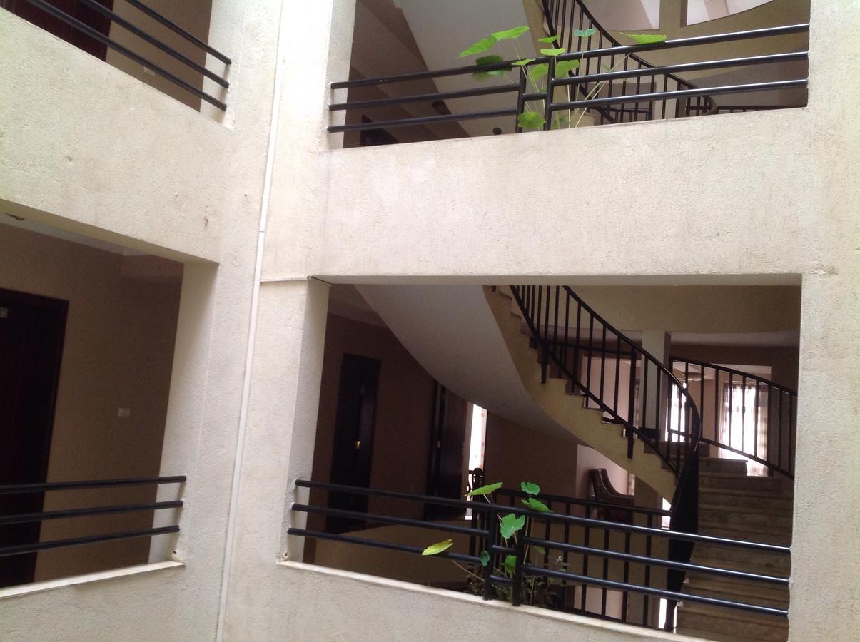 Palm Palace Hotel Bahir Dar Bagian luar foto