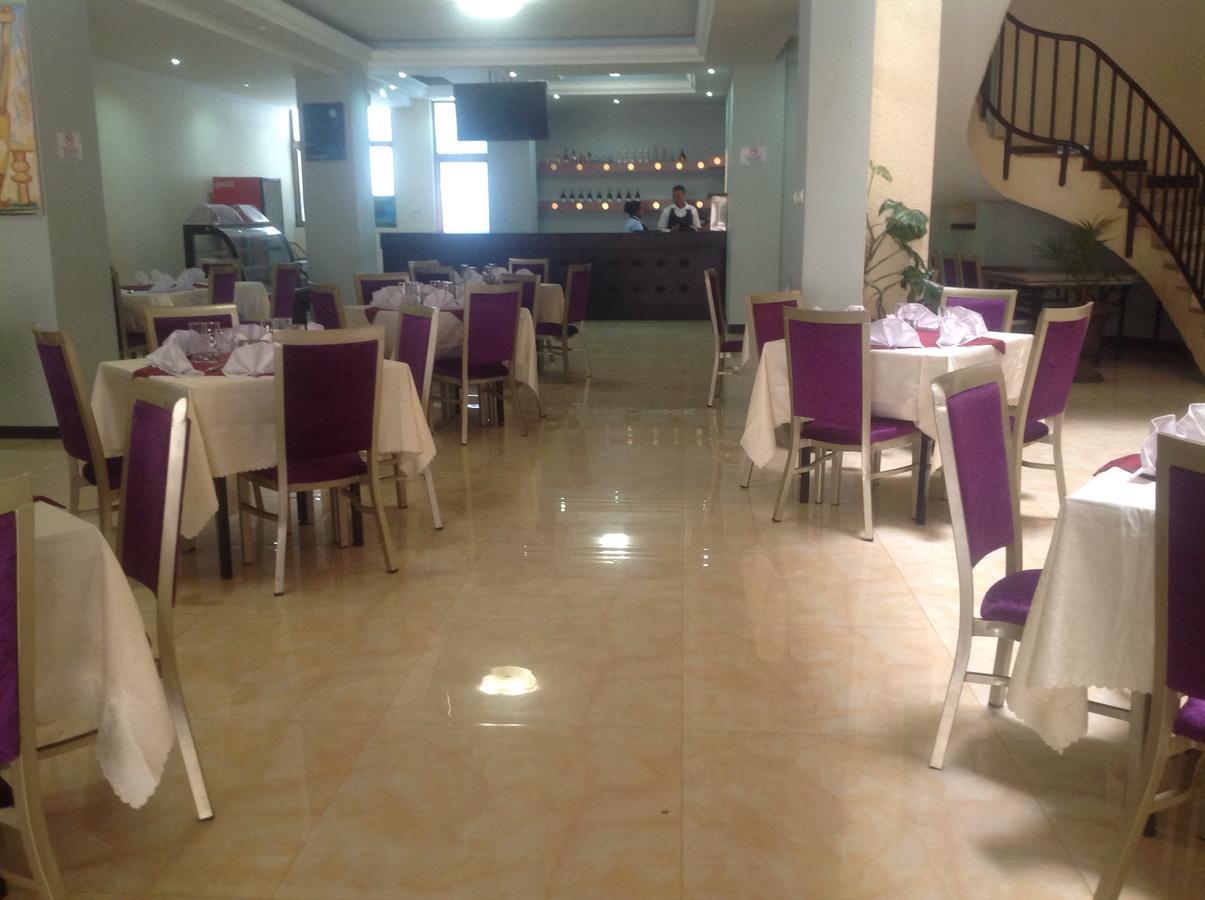 Palm Palace Hotel Bahir Dar Bagian luar foto