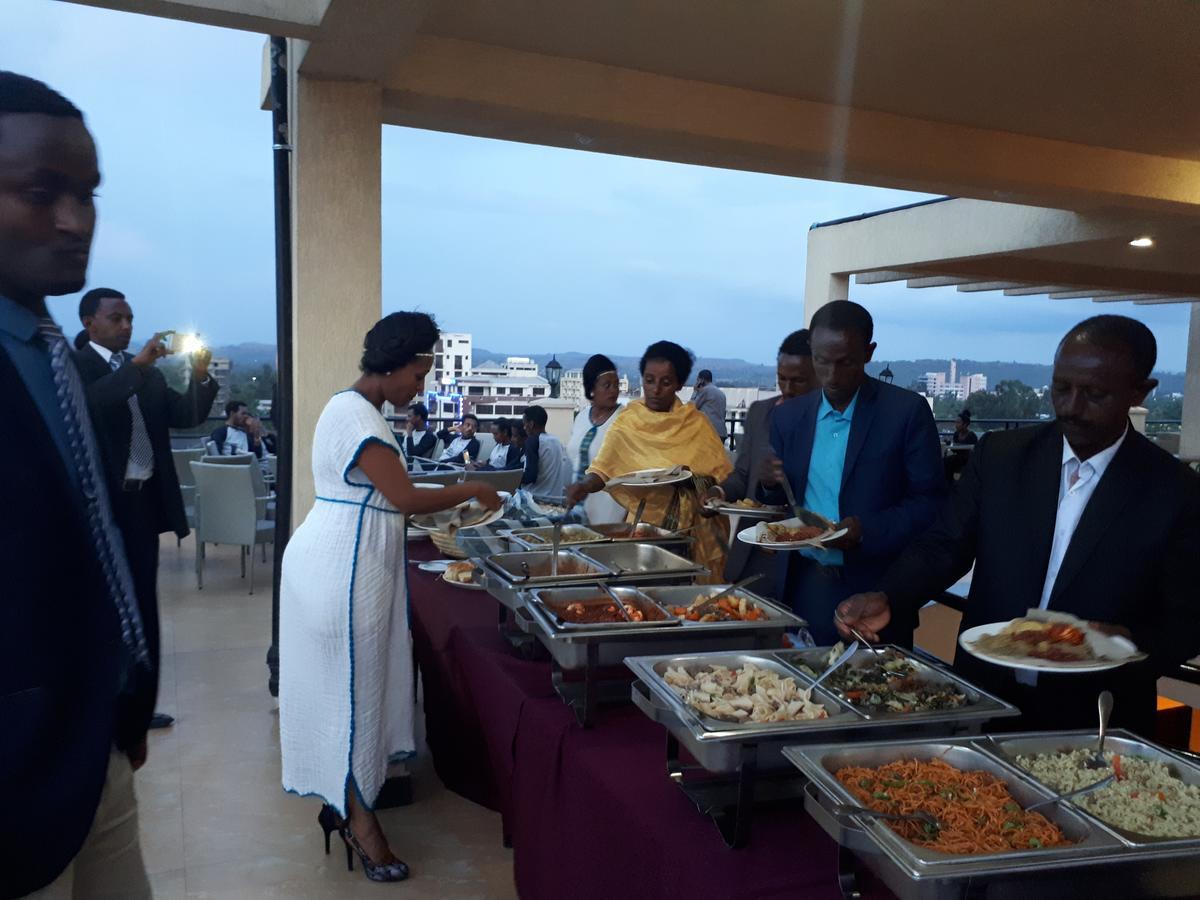 Palm Palace Hotel Bahir Dar Bagian luar foto