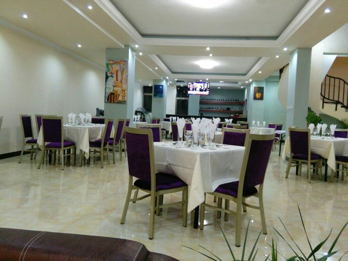 Palm Palace Hotel Bahir Dar Bagian luar foto