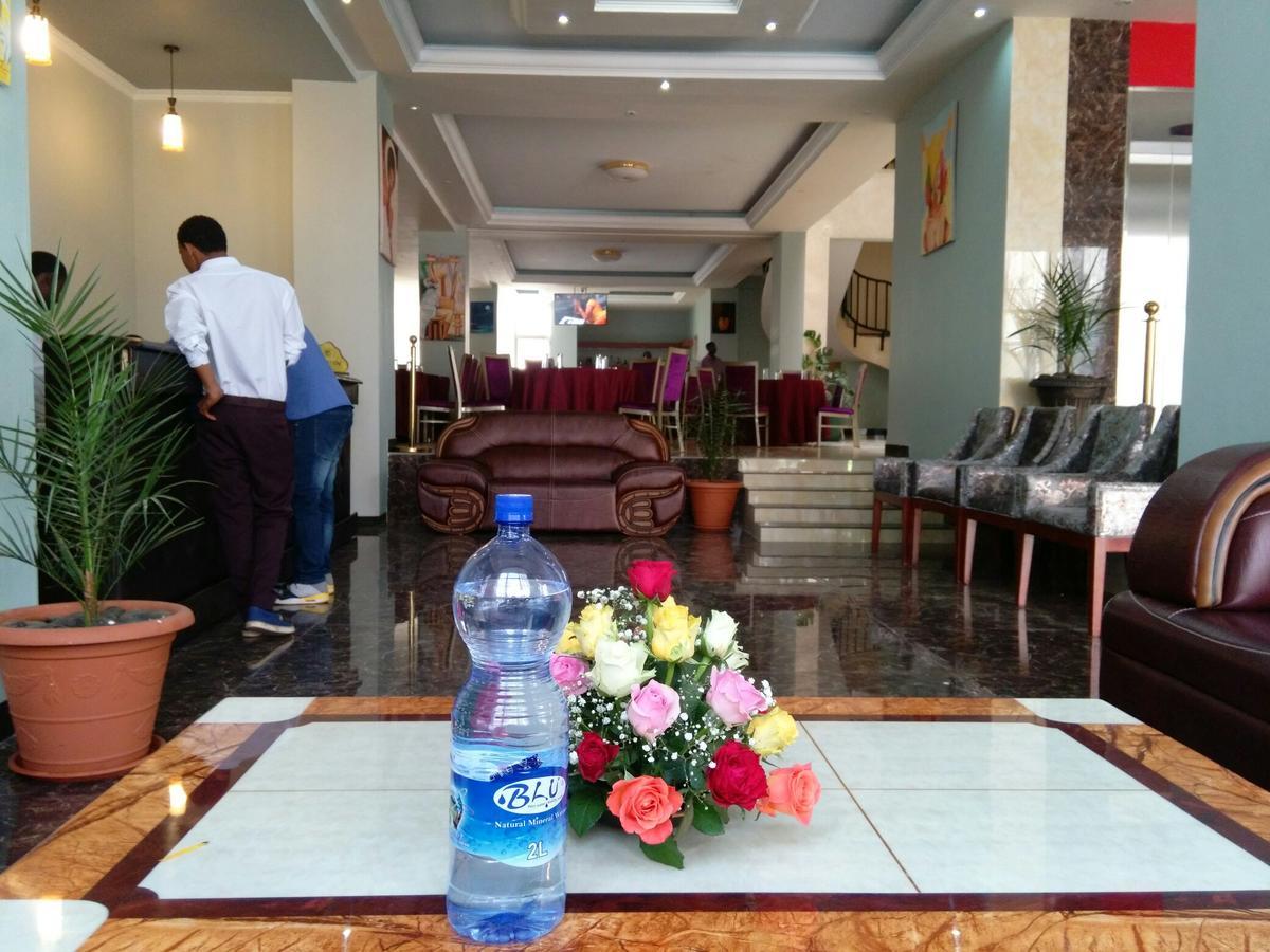 Palm Palace Hotel Bahir Dar Bagian luar foto